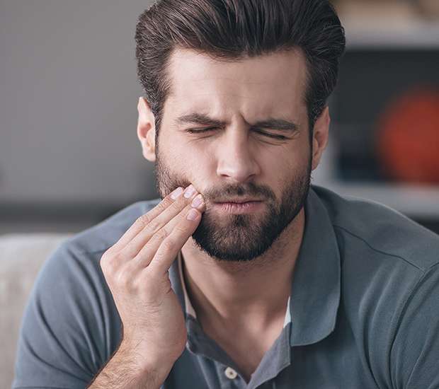 Missouri City Can a Cracked Tooth be Saved with a Root Canal and Crown